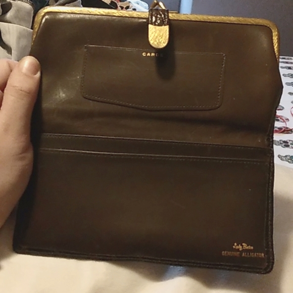 Lady Bosca Genuine Alligator Vintage Wallet 👛